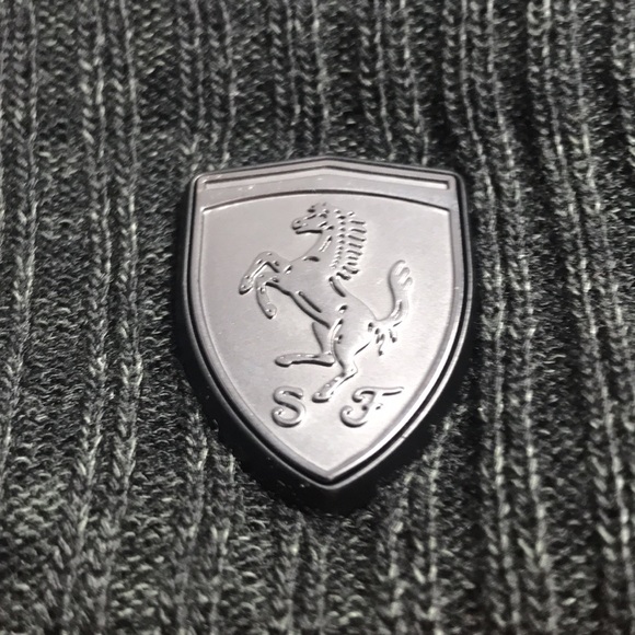 Puma Toque - Metal Ferrari Emblem - Picture 4 of 9